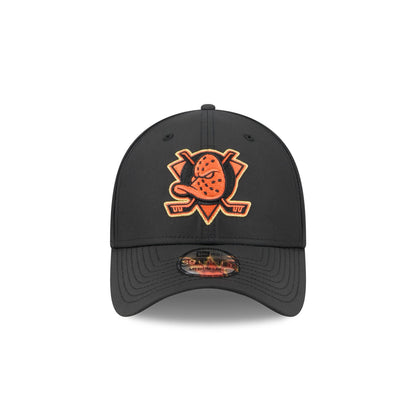 Anaheim Ducks Night 39THIRTY Stretch Fit Hat