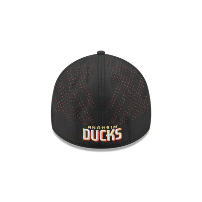 Anaheim Ducks Night 39THIRTY Stretch Fit Hat