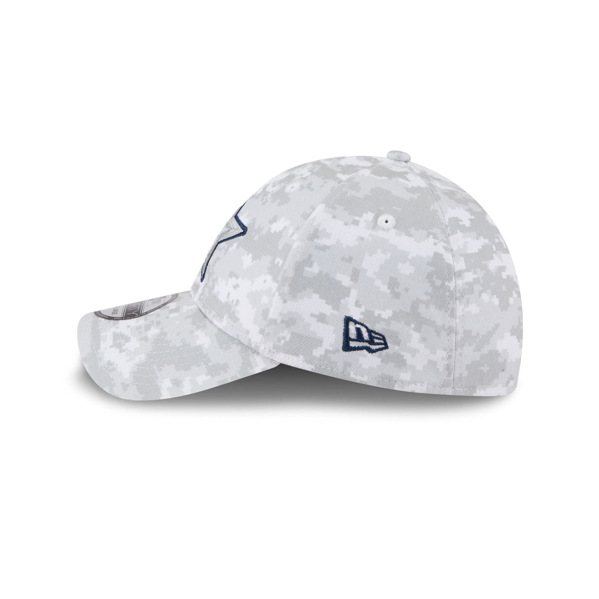 Dallas Cowboys 2025 Salute to Service Fan Gear 39THIRTY Stretch Fit Hat