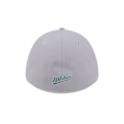 Athletics Gray 39THIRTY M-Crown Stretch Fit Hat