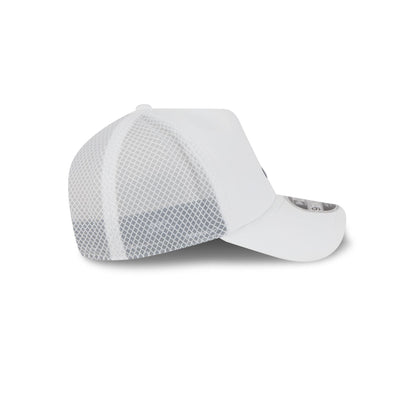 Atlanta Braves 2026 Batting Practice White 9FORTY APEX Trucker Hat