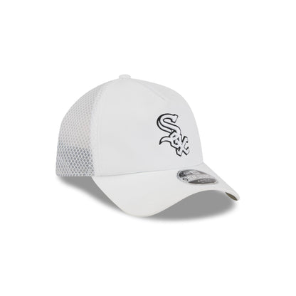 Chicago White Sox 2026 Batting Practice White 9FORTY APEX Trucker Hat
