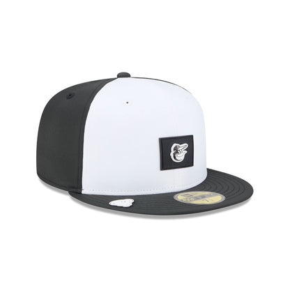 Baltimore Orioles 2026 Clubhouse Black & White 59FIFTY Fitted Hat