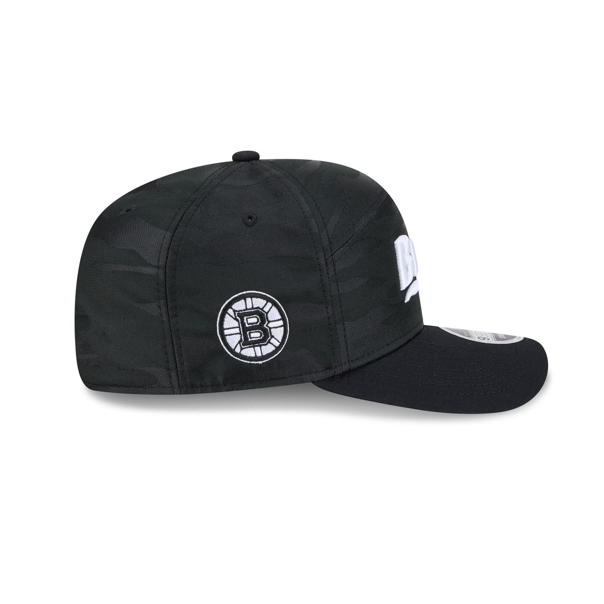 Boston Bruins Black Camo Split Panel 9SEVENTY Stretch-Snap Hat
