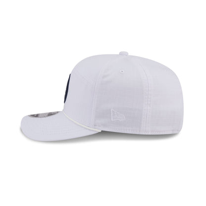 Atlanta Braves Circle Logo White Split Panel 9SEVENTY Stretch-Snap Hat