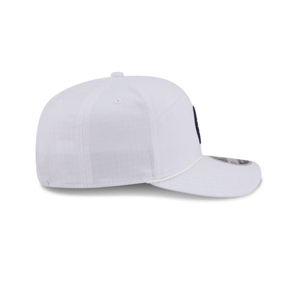 Atlanta Braves Circle Logo White Split Panel 9SEVENTY Stretch-Snap Hat
