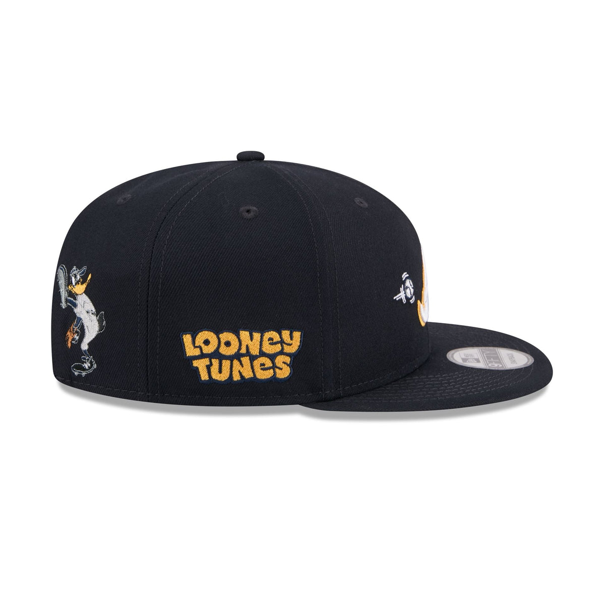 Atlanta Braves Daffy Duck Catch 9FIFTY Snapback Hat