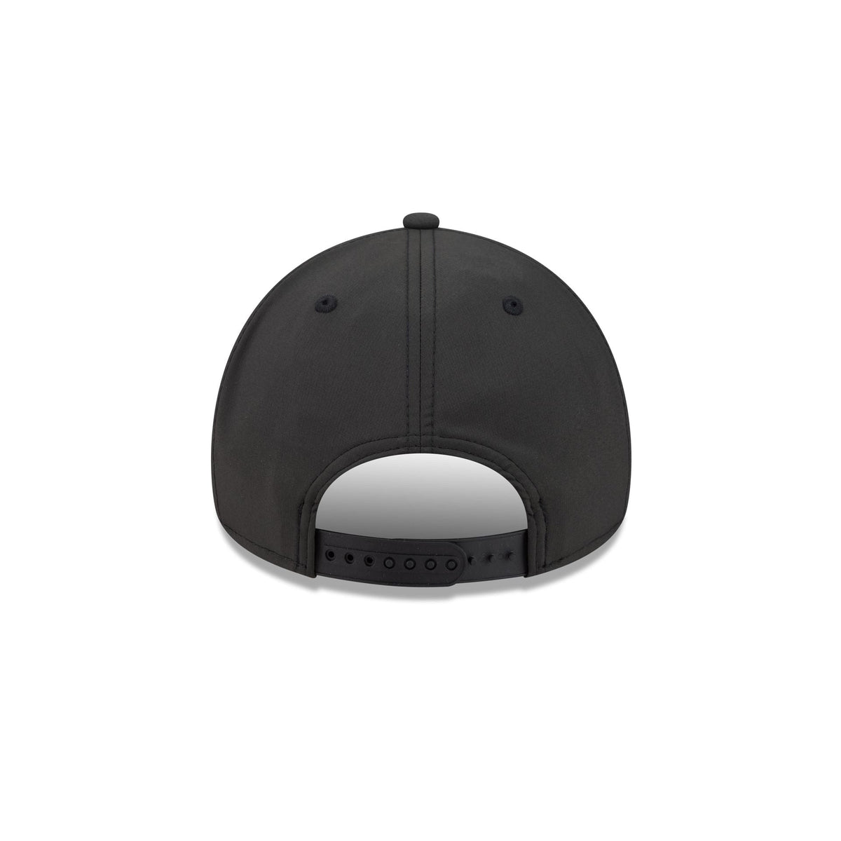 Milwaukee Bucks 9FORTY APEX Snapback Hat