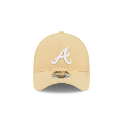 Atlanta Braves Beige 9FORTY APEX Snapback Hat
