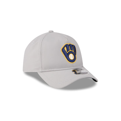 Milwaukee Brewers 9FORTY APEX Snapback Hat