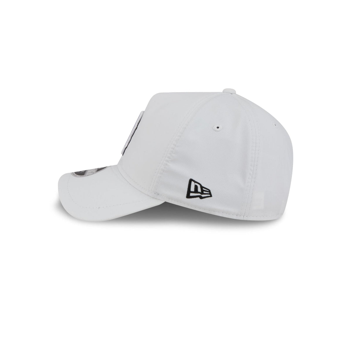 Boston Red Sox White 9FORTY APEX Snapback Hat