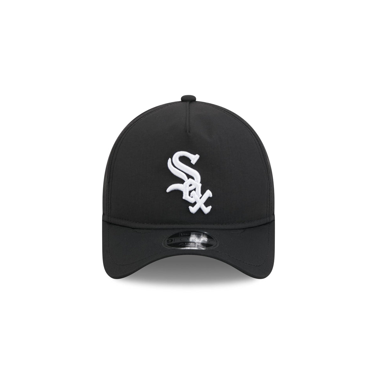 Chicago White Sox Black 9FORTY APEX Snapback Hat
