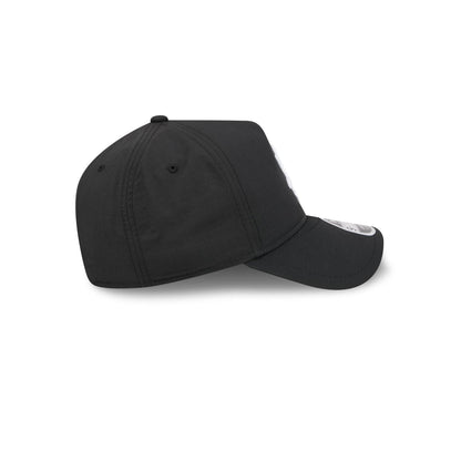 Chicago White Sox Black 9FORTY APEX Snapback Hat