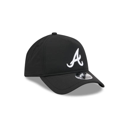 Atlanta Braves Black 9FORTY APEX Snapback Hat