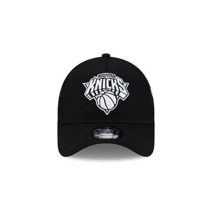New York Knicks Side Script Black 9FORTY A-Frame Trucker Hat