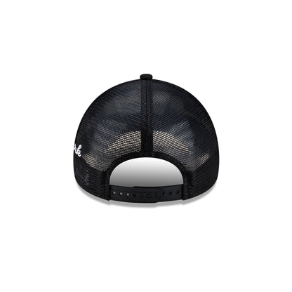 New York Knicks Side Script Black 9FORTY A-Frame Trucker Hat