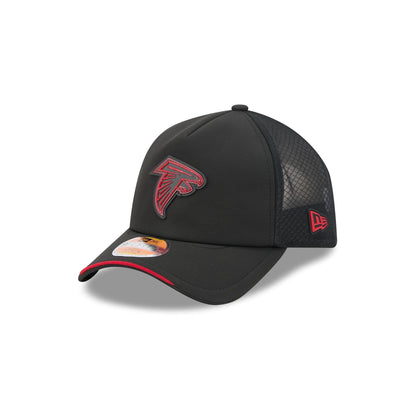 Atlanta Falcons 2026 Sideline 9FORTY APEX Trucker Hat
