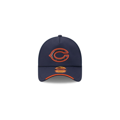 Chicago Bears 2026 Sideline Kids 9FORTY APEX Trucker Hat