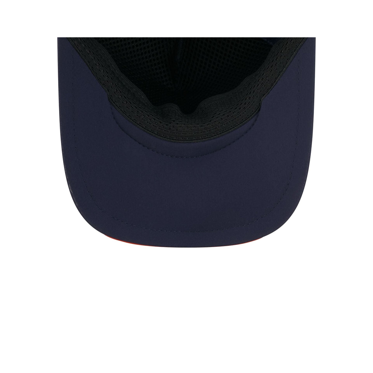 Chicago Bears 2026 Sideline Kids 9FORTY APEX Trucker Hat