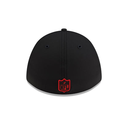 Atlanta Falcons 2026 Sideline 39THIRTY M-Crown Stretch Fit Hat
