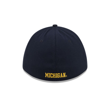Michigan Wolverines Team 39THIRTY M-Crown Stretch Fit Hat