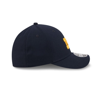 Michigan Wolverines Team 39THIRTY M-Crown Stretch Fit Hat