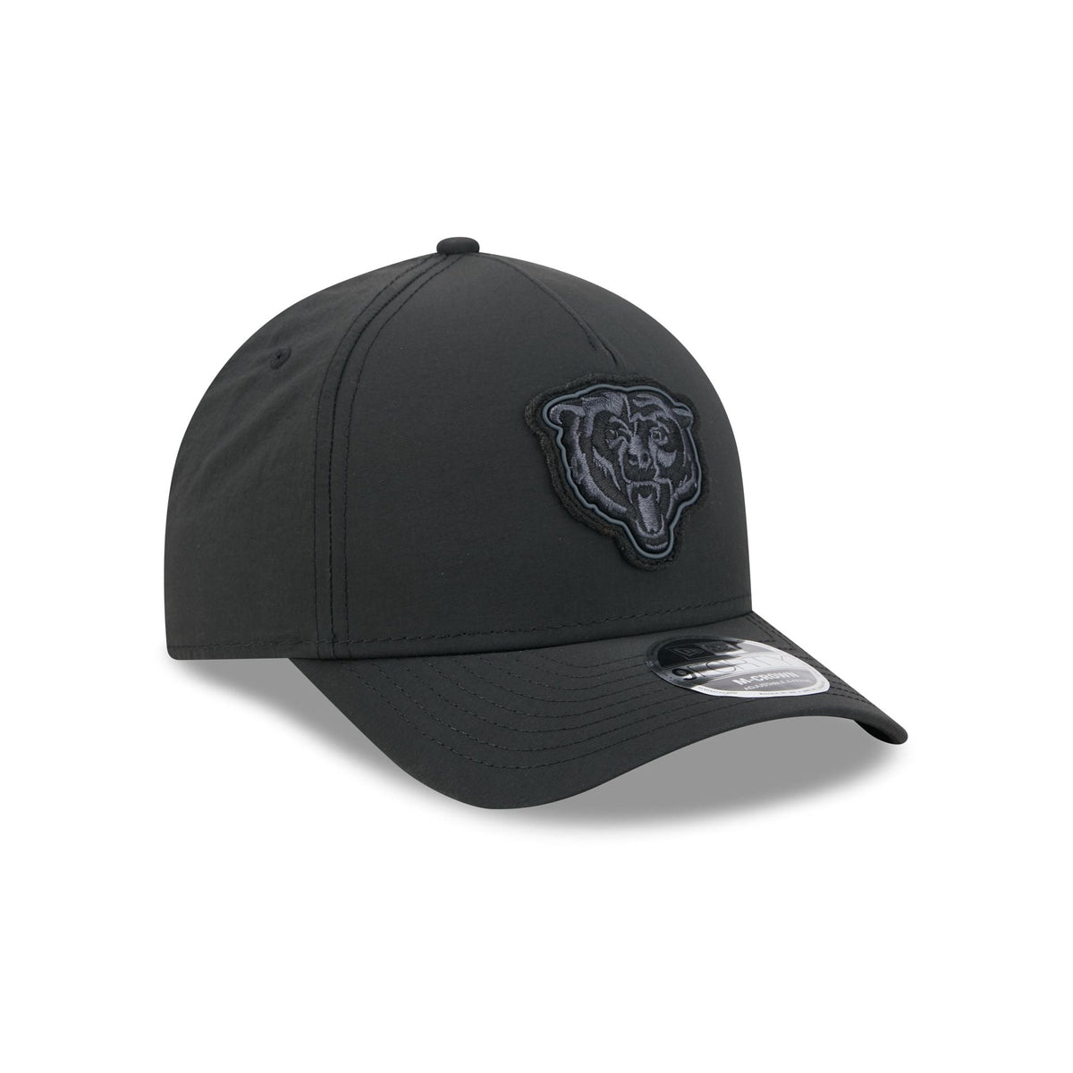 Alpha Industries x Chicago Bears Nylon Black 9FORTY M-Crown A-Frame Snapback Hat