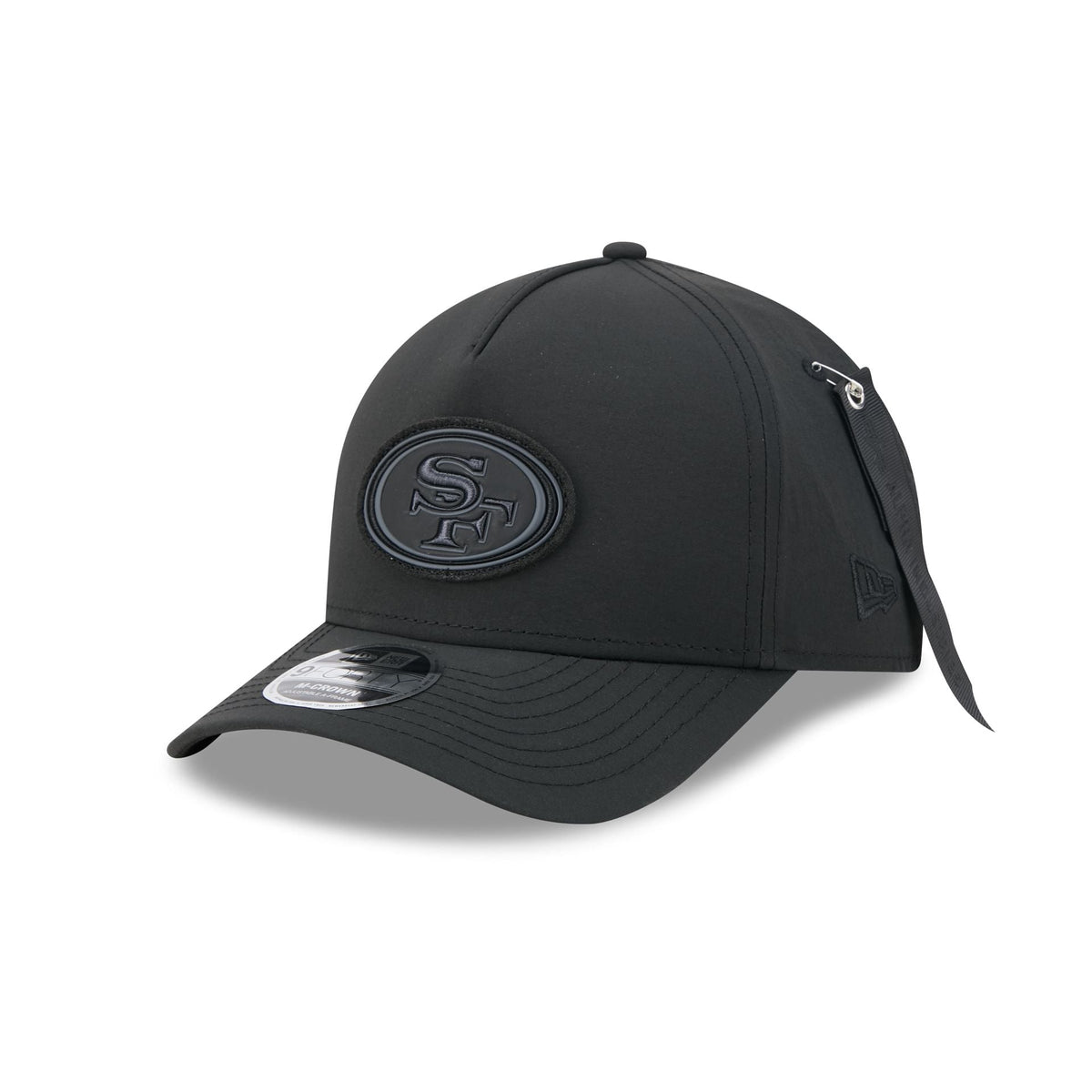 Alpha Industries x San Francisco 49ers Nylon Black 9FORTY M-Crown A-Frame Snapback Hat