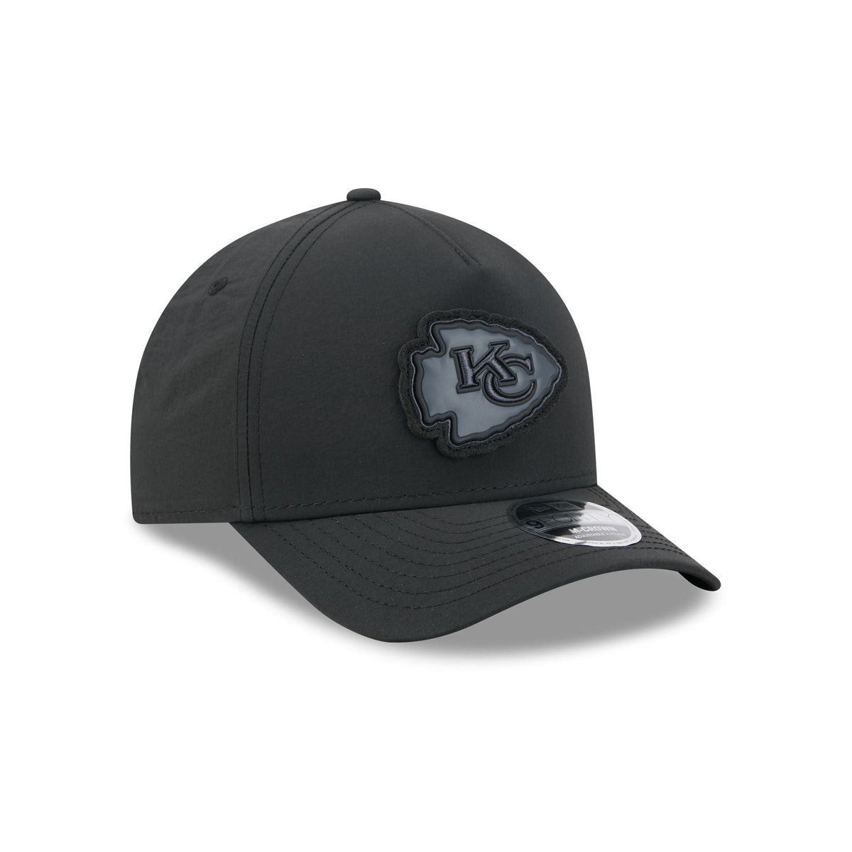 Alpha Industries x Kansas City Chiefs Nylon Black 9FORTY M-Crown A-Frame Snapback Hat