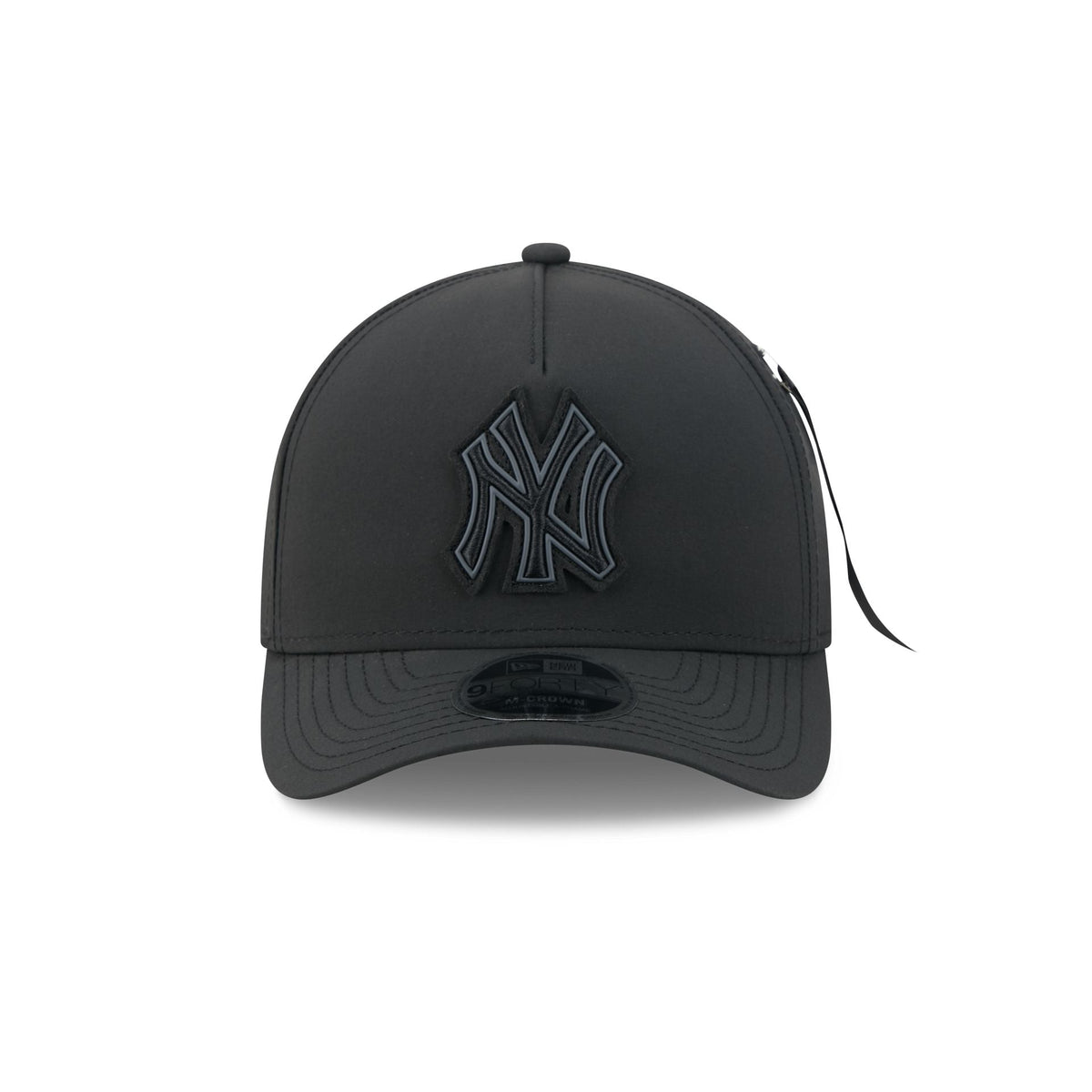 Alpha Industries x New York Yankees Nylon Black 9FORTY M-Crown A-Frame Snapback Hat