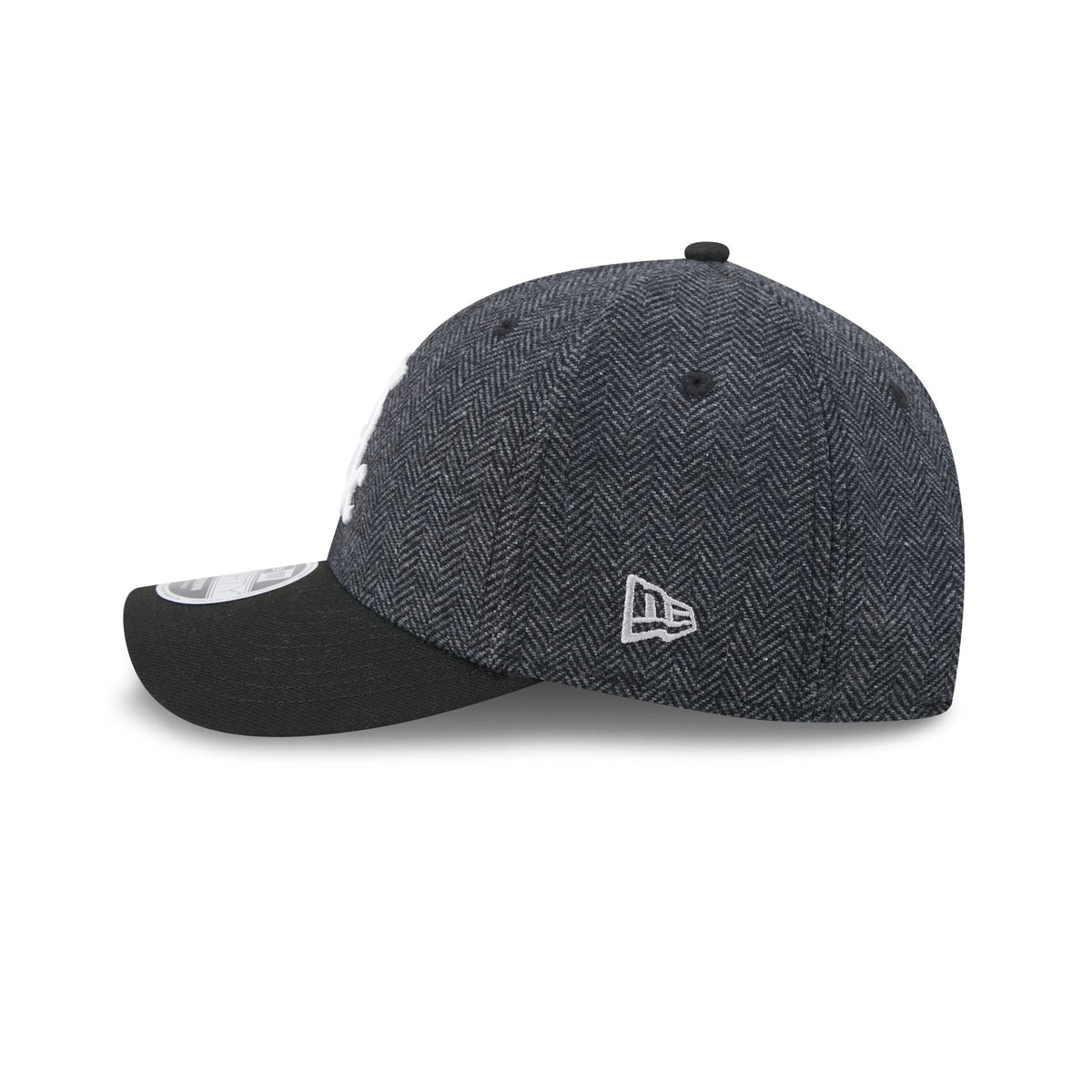 Chicago White Sox Faux Wool 9FORTY M-Crown Snapback Hat