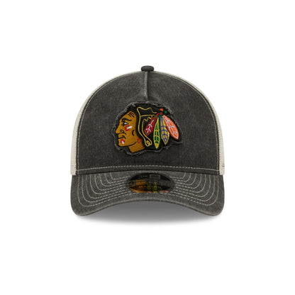 Chicago Blackhawks Frayed Logo 9FORTY M-Crown A-Frame Trucker Hat