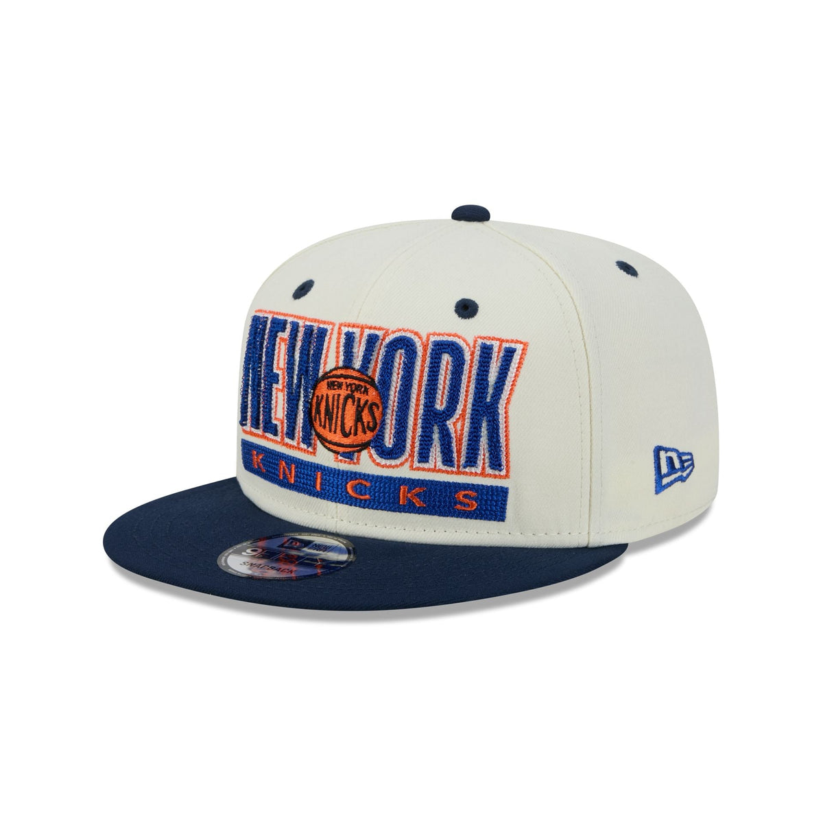 New York Knicks Classic Stacked Chrome 9FIFTY Snapback Hat