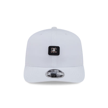 Anaheim Ducks Mini Badge 9SEVENTY Trucker Hat