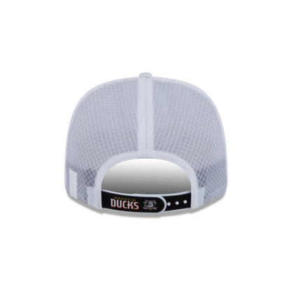 Anaheim Ducks Mini Badge 9SEVENTY Trucker Hat