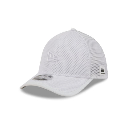 New Era Cap White Mesh 39THIRTY M-Crown Stretch Fit Hat