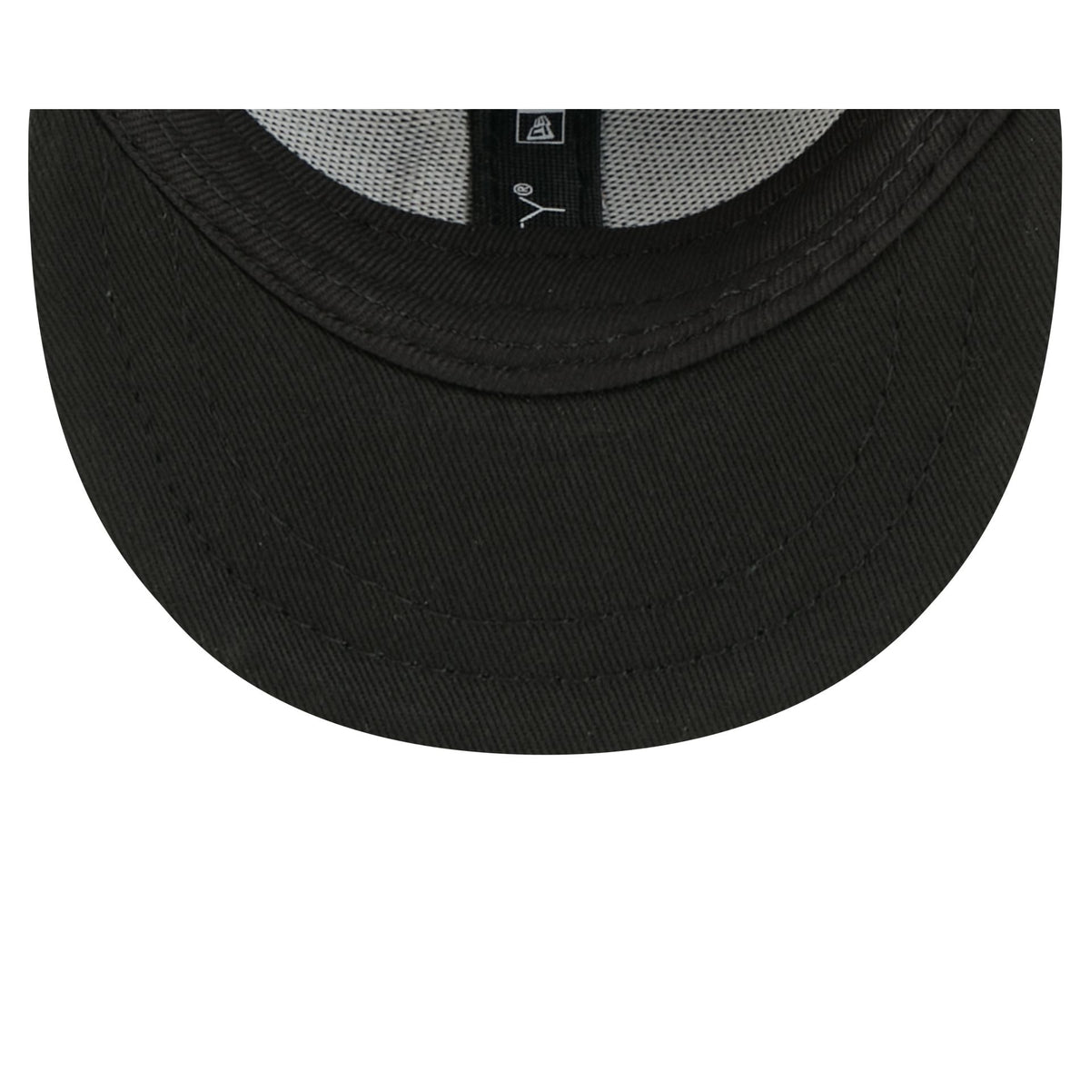 Atlanta Braves Gold Logo Mini 59FIFTY Fitted Hat