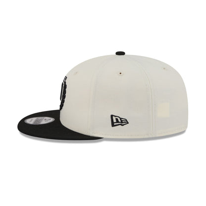Harry Potter Hogwarts Chrome White 9FIFTY Snapback Hat