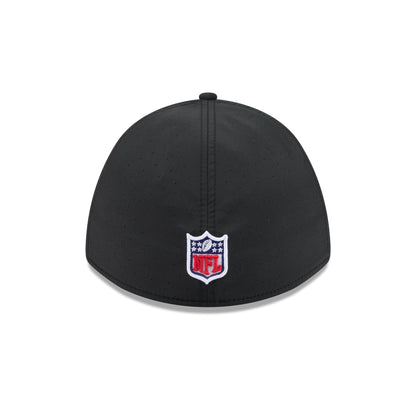 New England Patriots 2026 Crucial Catch 39THIRTY M-Crown Stretch Fit Hat