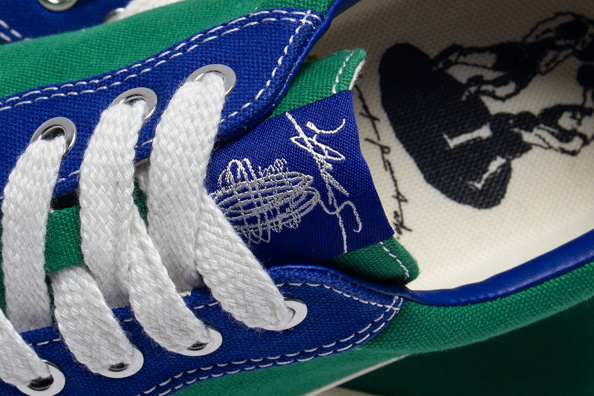 VM001 Canvas Lo x Julian Smith