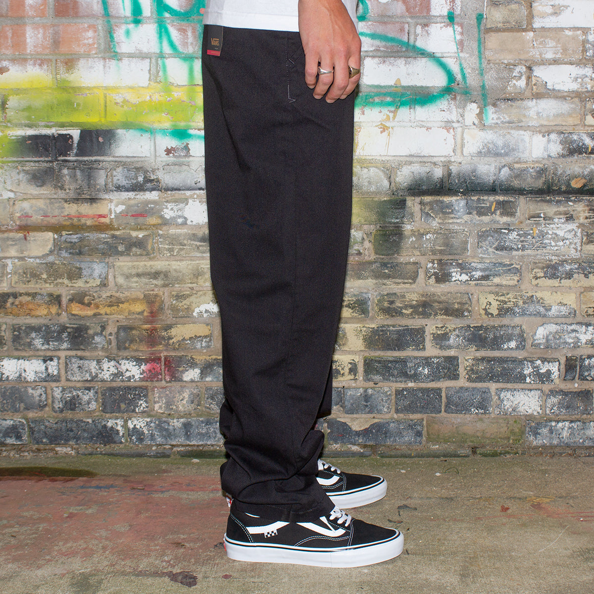 Authentic Chino Loose Pant