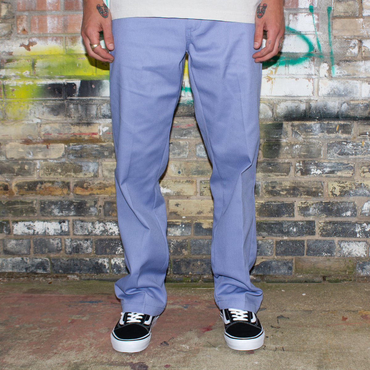 Regular Fit Twill Pant (Vincent Alvarez)