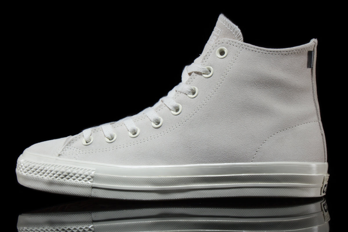 Chuck Taylor Pro Hi