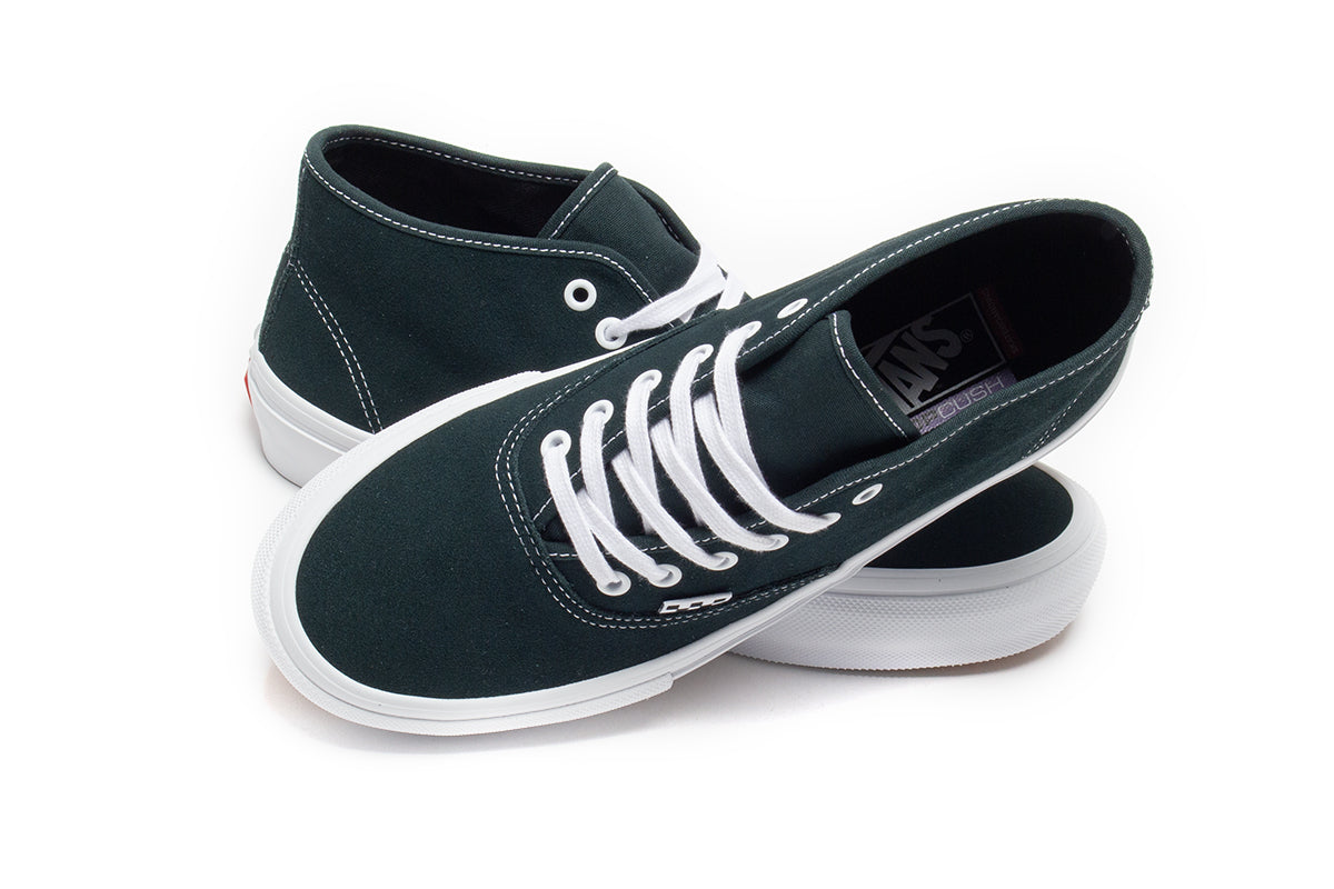 Skate Authentic Mid