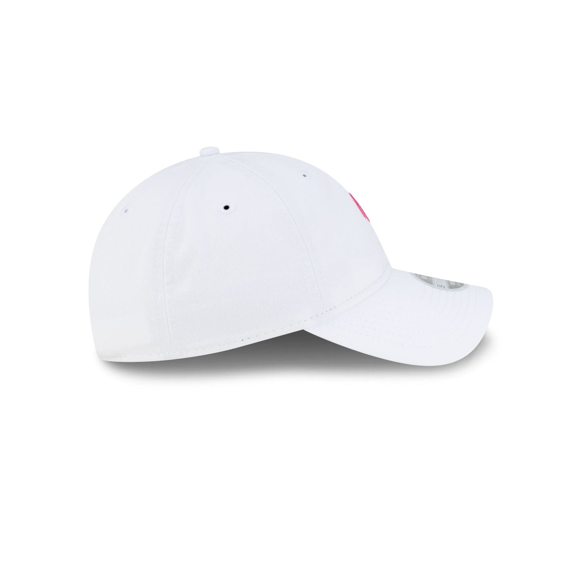LIV Golf Women's White 9TWENTY Adjustable Hat