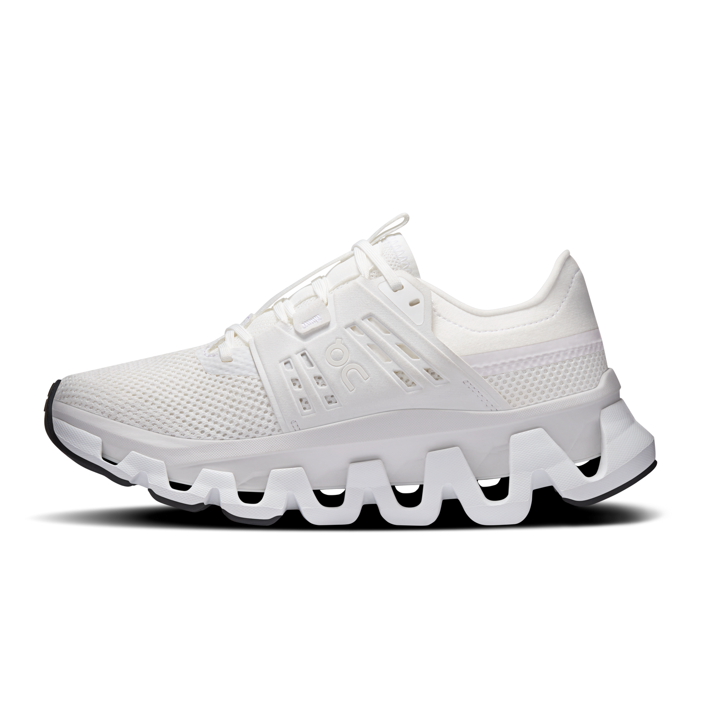 On Running Women's Cloudswift Amp Shoes - White / White