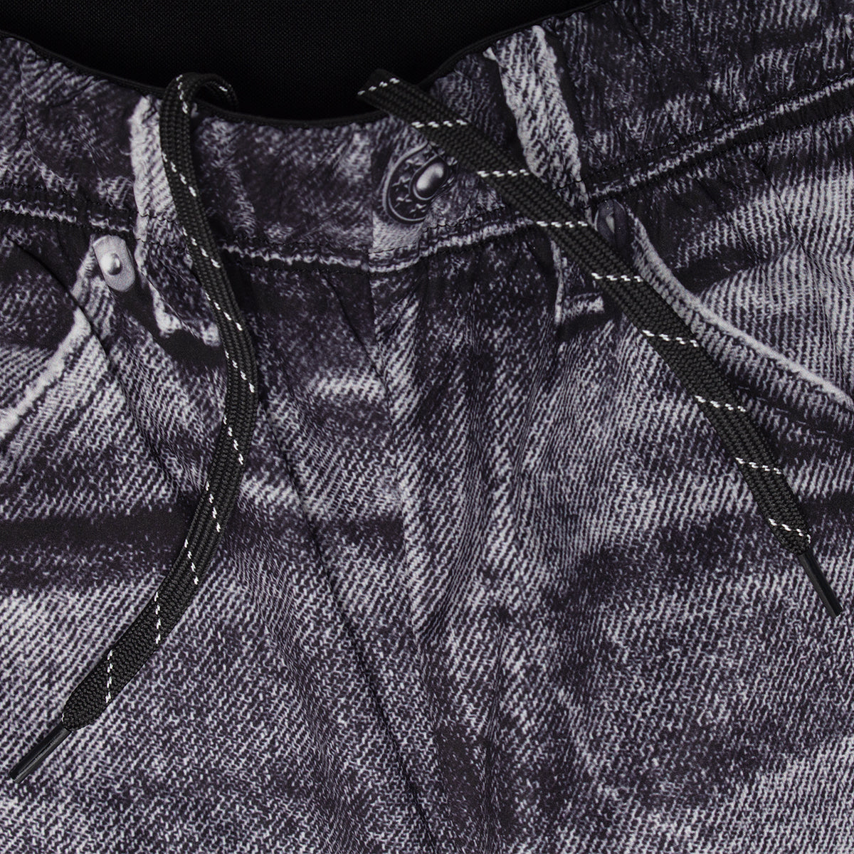 PeaceShell Shorts 5"