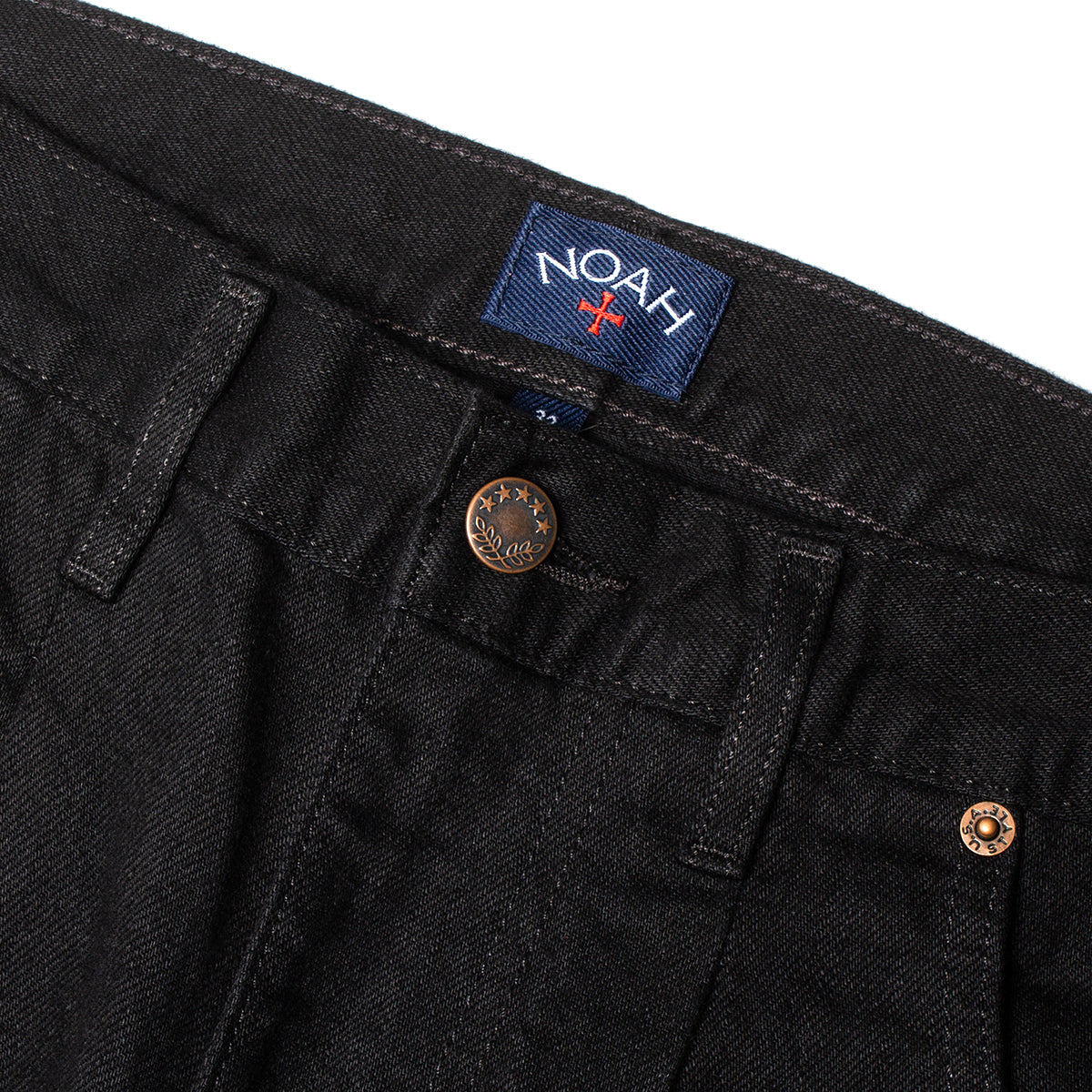 Pleated Jeans