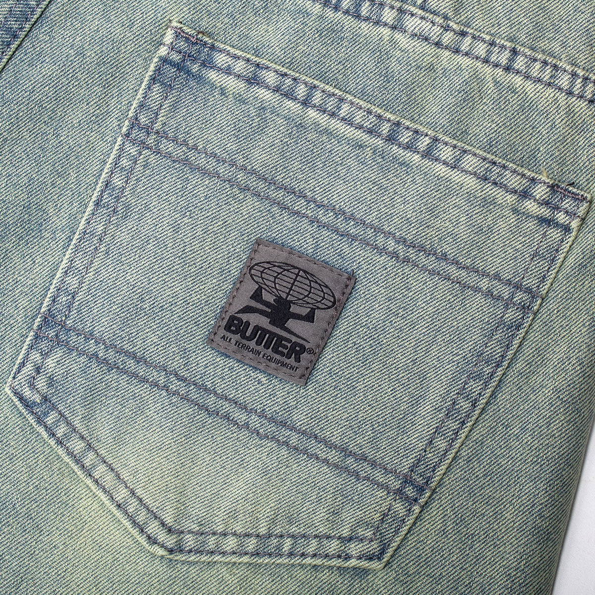 Wide Cut Denim Jeans