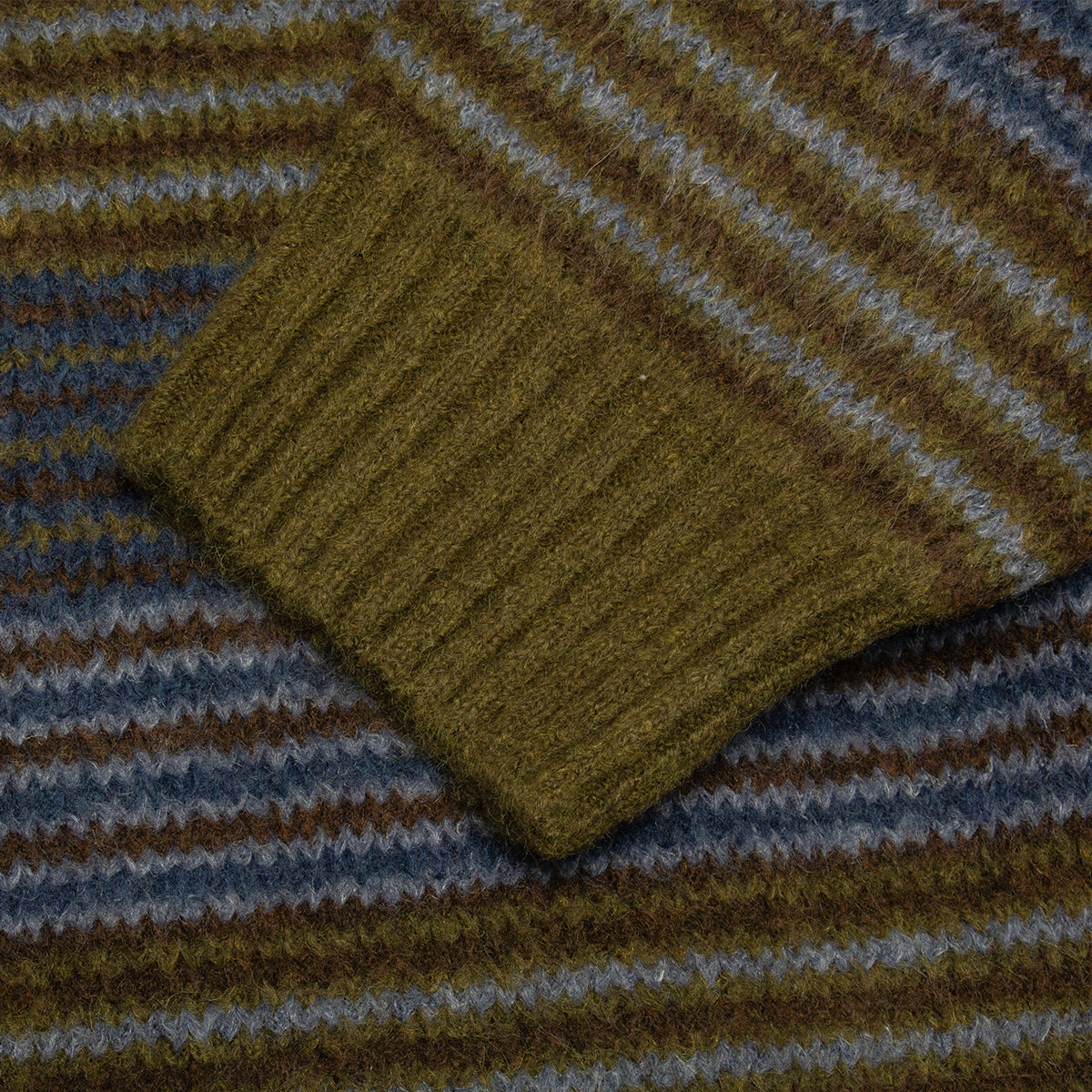 George Sweater